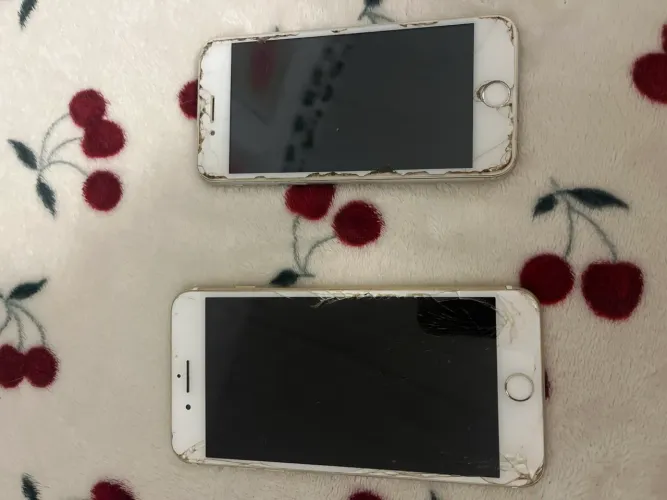 iPhones para retirada de peças