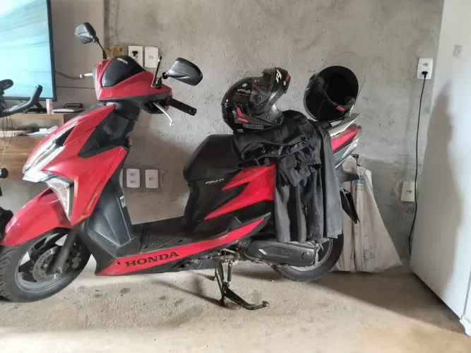 Repasso elite 125 Honda semi nova 8.000