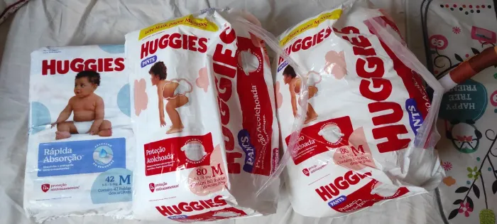 HUGGIES PANTS M 80 UN
