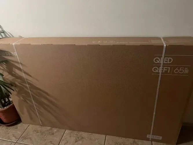 TV Samsung QLED 65"