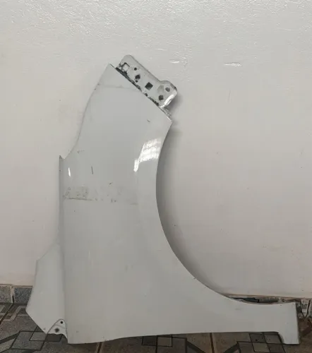 PARALAMA DIREITO FORD KA