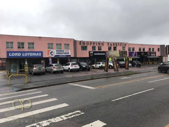 Loja para alugar, 120 m² - Uberaba - Curitiba/PR