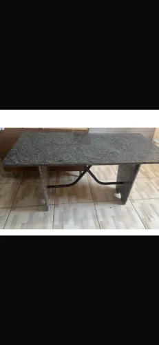 Vendo mesa de mármore