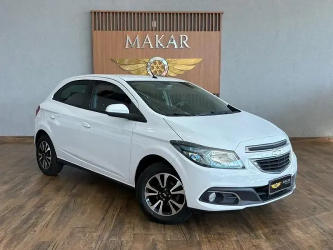 Chevrolet Onix Hatch LTZ 1.4 8V Flex Mec. 4P 2013