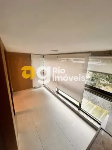 Apartamento : Padrão / Residencial / Recreio dos Bandeirantes