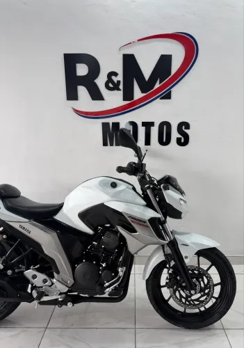 YAMAHA FAZER 250
