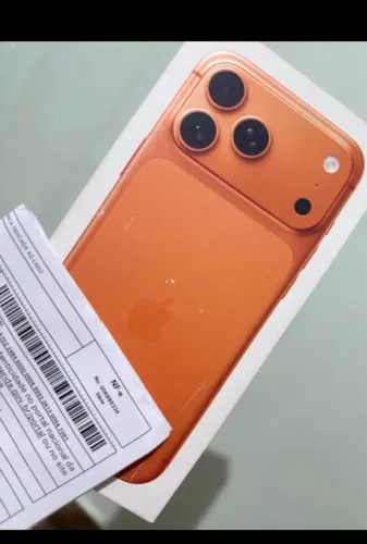 iPhone 17 pro max , com nota fiscal.