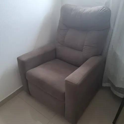 Poltrona reclinável