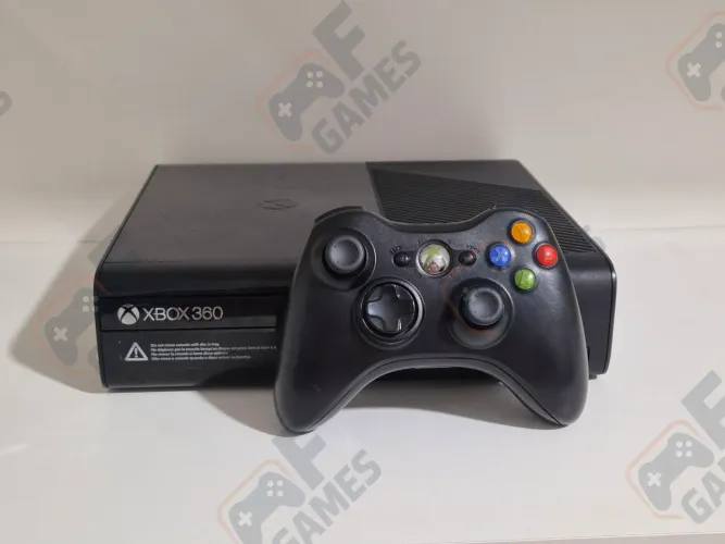 Xbox 360 Seminovo Desb + 60 Jogos no HD | Aceito Cartão!!!