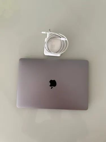 MacBook Pro M1 16/512 seminovo