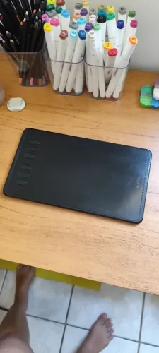 Mesa digitalizadora HUION