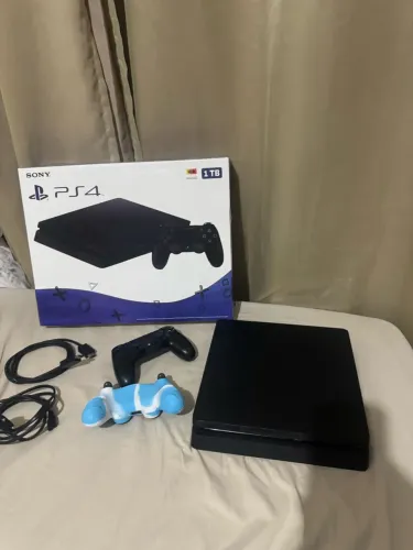 Ps4 slim destravado com garantia novinho