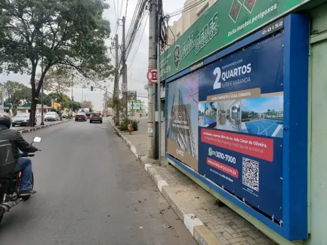 Lona de Propaganda Usada