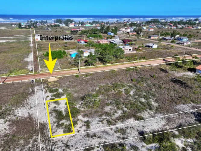Terreno de Esquina na praia Valverde Balneário Gaivota - SC