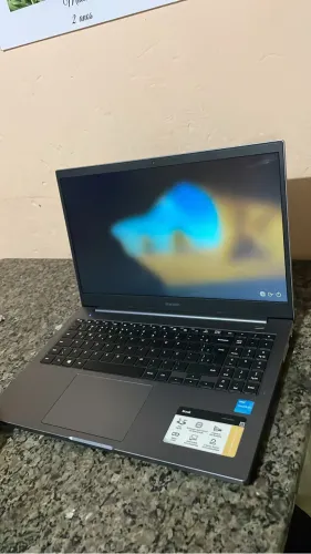Notebook Samsung Book de 15,6?, com Intel Celeron.