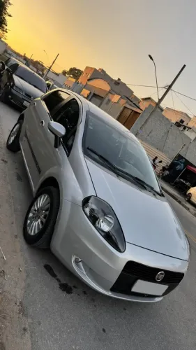 Fiat Punto ELX 1.4 Fire Flex 8V 5P 2010