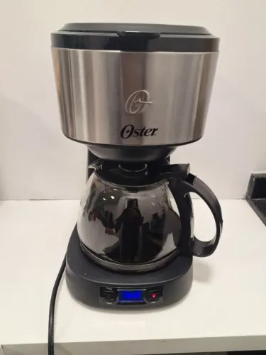 Cafeteira elétrica inox - Oster