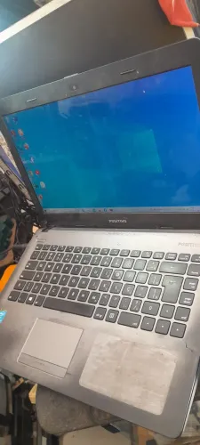 Notebook Positivo I3
