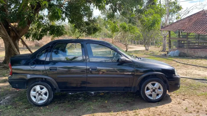 Chevrolet Corsa SED Class.life 1.0/1.0 Flexpower (álcool) 2007