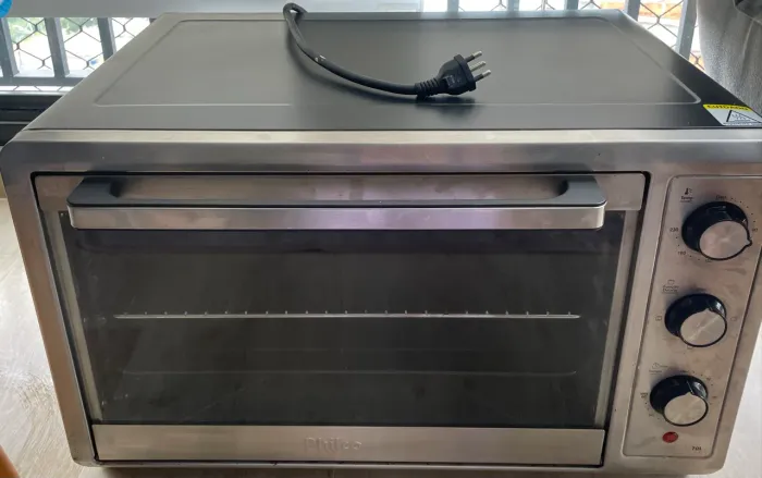 Forno Elétrico Philco 70litros