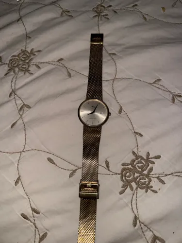 Relógio Mido Dourado