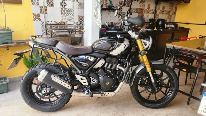 Triumph Scrambler 400X