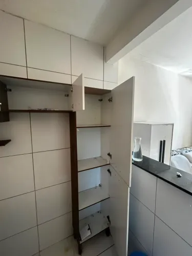 Armário de Cozinha à Venda