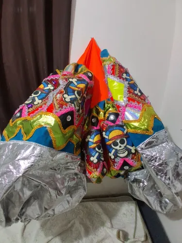 Vendo bate-bola turma baixada city completo leva 1 pilha de brinde para o Led 