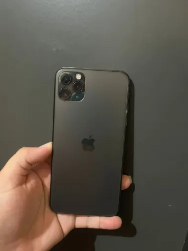 iPhone 11 pro Max 64 gb LEIA A DESCRICAO