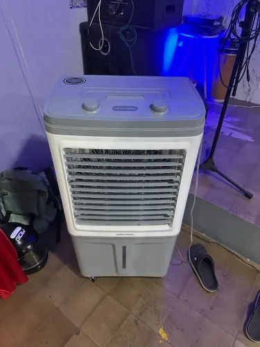 Vendo climatizador e ventilador com reservatório de 60 litros