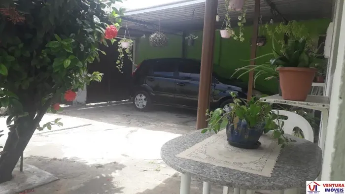 Casa à Venda em Rio Doce
