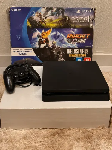 Play 4 Slim