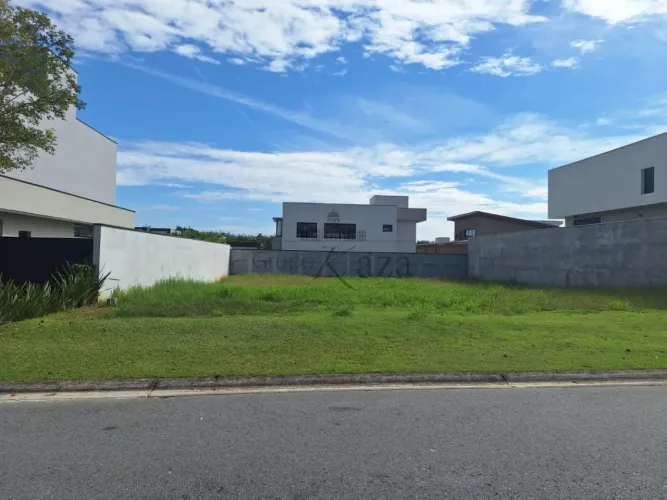 Oportunidade - Terreno em Condomínio - Urbanova - Condomínio Colinas do Paratehy - 600m².