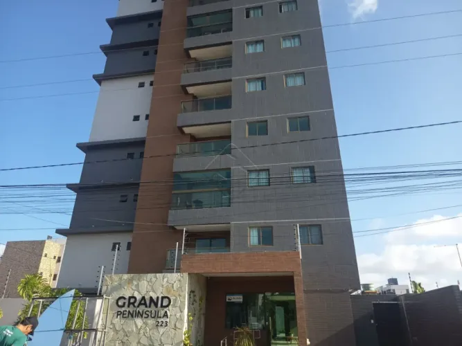 Apartamento Semi-Mobiliado a venda com 2 quartos, 1 suite, 1 vaga no Poço - Cabedelo/PB