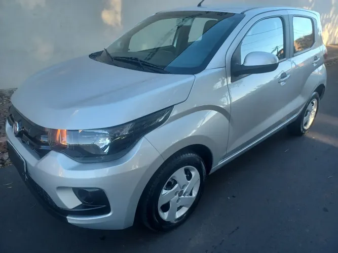 Fiat Mobi Like 1.0 Fire Flex 5P. 2017