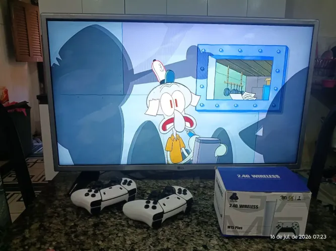 TV LG smat 4k sistema winbos mas vídeo game retrô