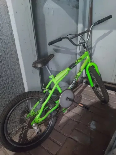Bicicleta Freestyle Verde