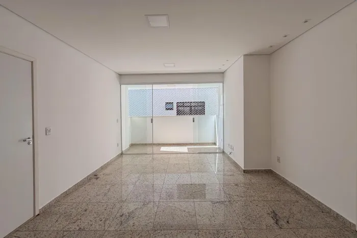 Apartamento à Venda - Buritis, 3 Quartos, 100 m2