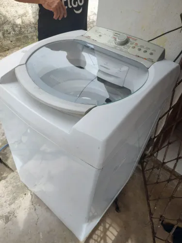 Máquina de lavar Brastemp 11kg funcionando perfeitamente