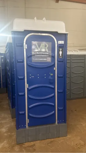 Auxiliar de caminhão e serviço