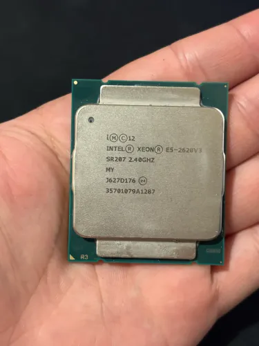 Xeon 2620V3