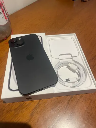 iPhone 15 - NA GARANTIA!