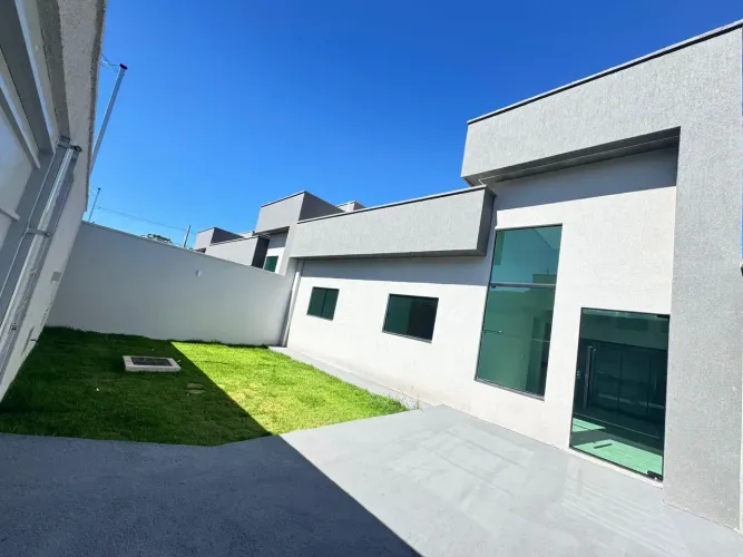 CASA 3 QUARTOS COM SUÍTE | ALTO PADRÃO DE ACABAMENTO | GOIÂNIA 2 Alameda Boulevard