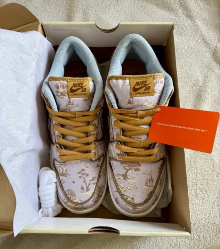 Nike SB Dunk Low Premium City of Style tamanho 10.5 EUA