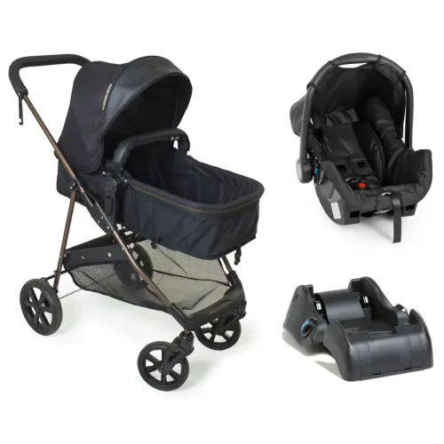 Carrinho de bebê e bebê conforto