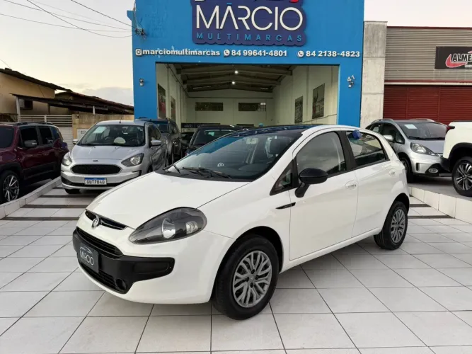 Fiat Punto Attractive 1.4 Fire Flex 8V 5P 2013