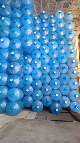 Vende-se garrafões de 20L