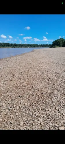 Vendo ágio de um lote no Rio Araguaia município de Montes Claros de Goiás a 350km de g