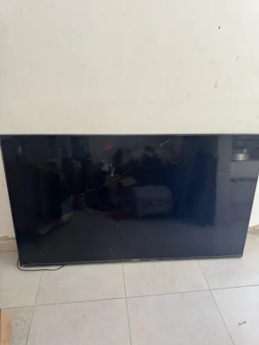 ? TV LG 65? com defeito na tela ? PARA CONSERTO/PEÇAS VENDO TV LG 65 POLEGADAS