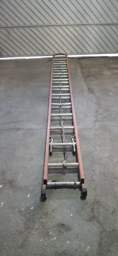 Escada de fibra 24 degraus 